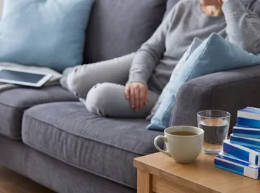 Can You Take DayQuil and Ibuprofen Together? Safety, Dosing, and Interactions Explained