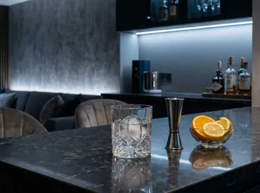Understanding 80 Proof Alcohol: Science, Safety, and Serving Guide