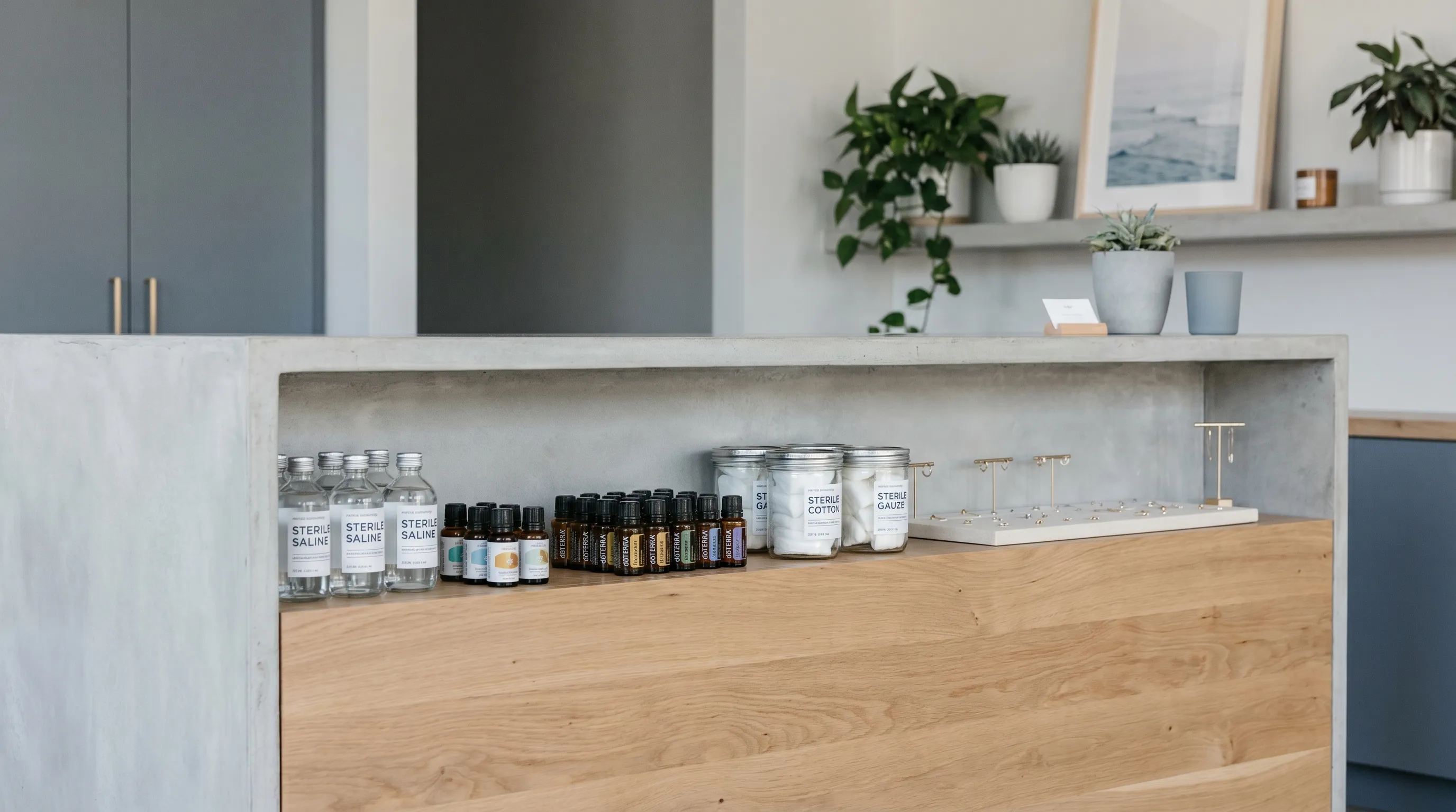 Piercing Tea Tree Oil: Evidence-Based Aftercare Guide for Safe Healing