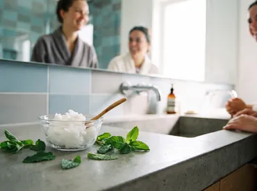 Does Coconut Oil Whiten Teeth? Science, Safety, and Evidence-Based Guide