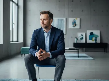 السائل المنوي المائي: الأسباب، التأثير على الخصوبة، ومتى يجب زيارة الطبيب