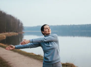 المفصل الكاذب (عدم الالتحام): دليل شامل للأسباب والأعراض والعلاج