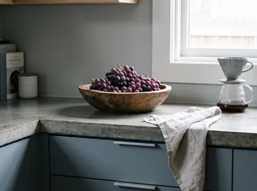 Purple Grapes: Evidence-Based Health Benefits, Nutrition, and Daily Integration